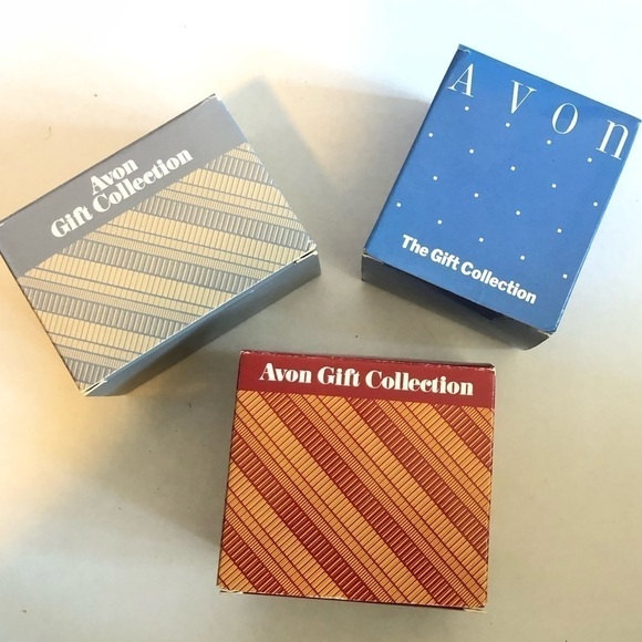 Vintage Avon Ornaments - Picture 2 of 6